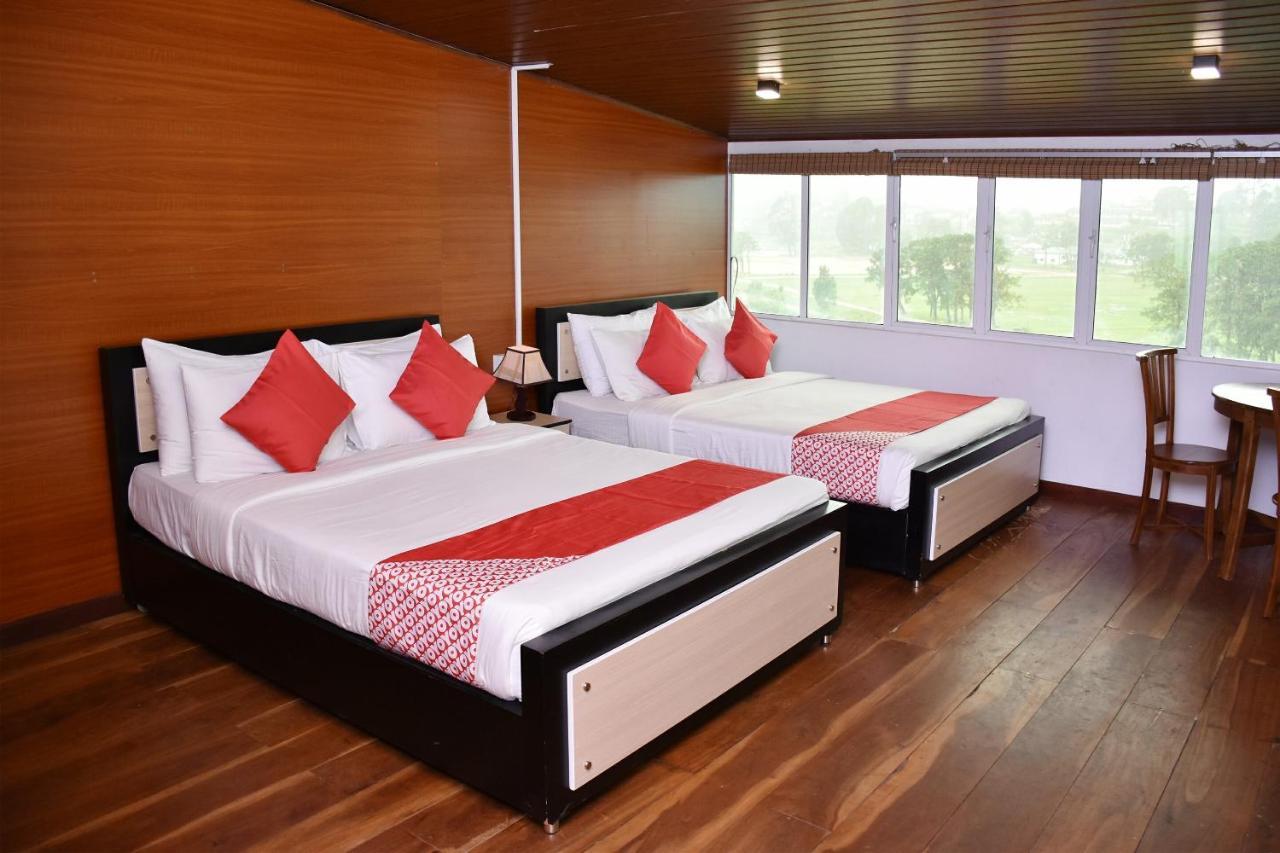 Oyo 430 The Turf Villa นูวาราเอลิยา ภายนอก รูปภาพ