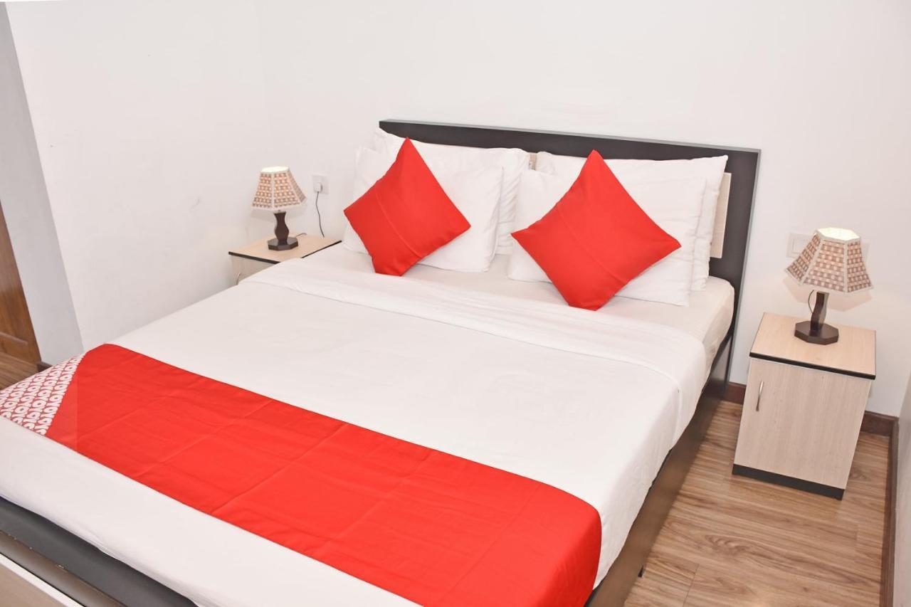 Oyo 430 The Turf Villa นูวาราเอลิยา ภายนอก รูปภาพ