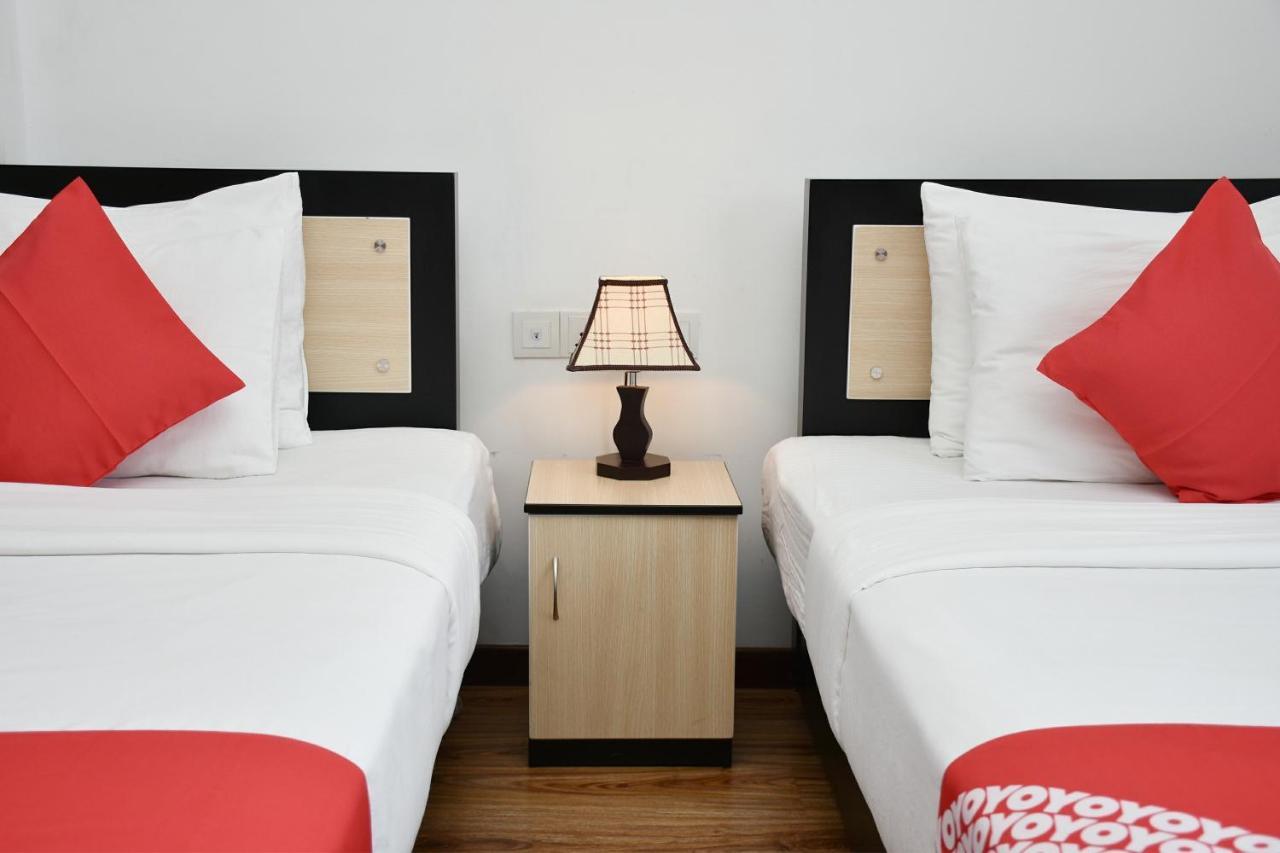 Oyo 430 The Turf Villa นูวาราเอลิยา ภายนอก รูปภาพ