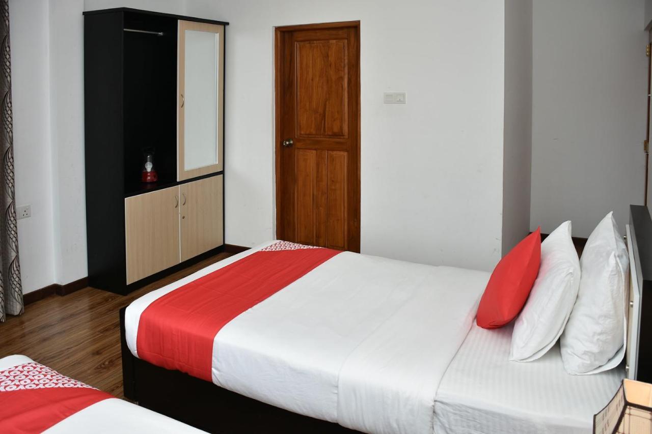 Oyo 430 The Turf Villa นูวาราเอลิยา ภายนอก รูปภาพ
